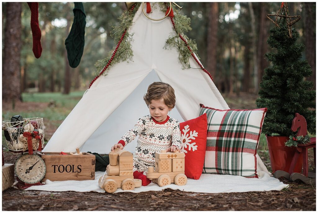 Child Photography, TeePee, Christmas, Minis, Session Guide